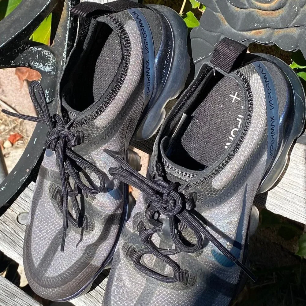 Women's Nike Air Vapormax 2019 Sneakers Size 8.5 - Picture 11 of 13